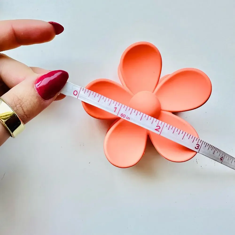 NEW FREE PEOPLE Bright Orange Daisy Flower Claw Clip Hair Retro Oversized Updo